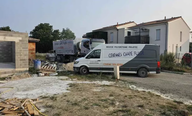 Pose de chape liquide, Aubenas, Hervé Trouillas