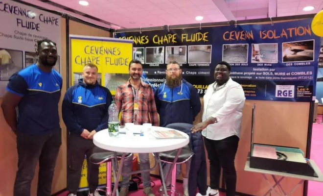 Pose de chape liquide, Aubenas, Hervé Trouillas